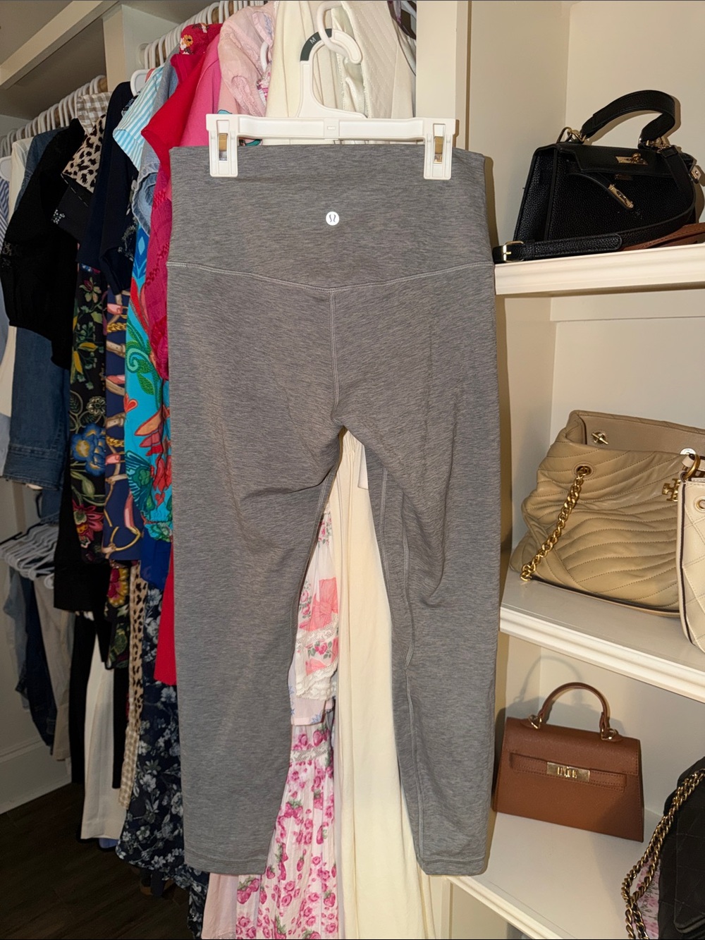 NEW - Never washed or worn. Lululemon Gray Align Leggings size 8 23”